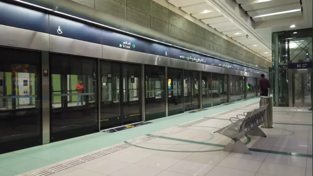 Baniyas Square station